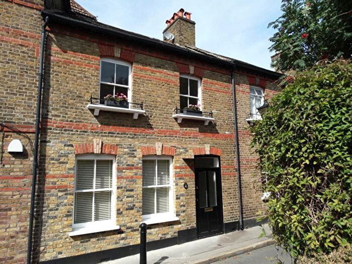 2 Bedroom Terraced House To Rent In Chancery Lane, Beckenham, Kent, BR3