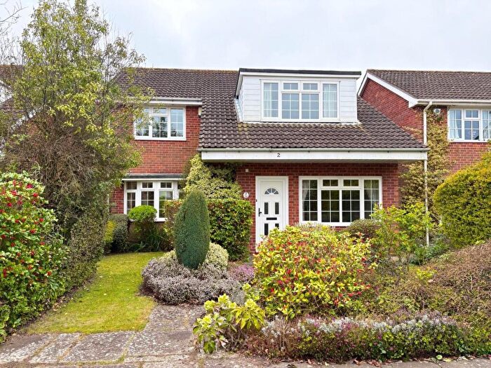 4 Bedroom Detached House For Sale In Sherwin Walk, Alverstoke, Gosport, PO12