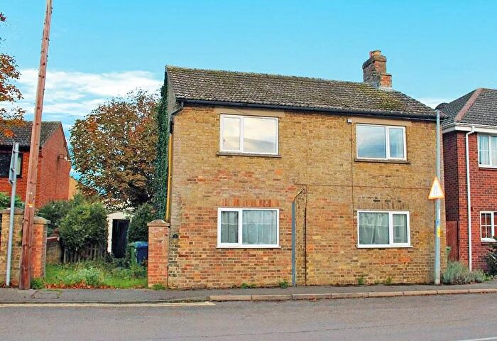 3 Bedroom Detached House For Sale In High Street, Benwick, March, PE15