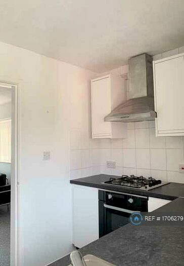 1 Bedroom Flat To Rent In Underhill, Stockport, SK6