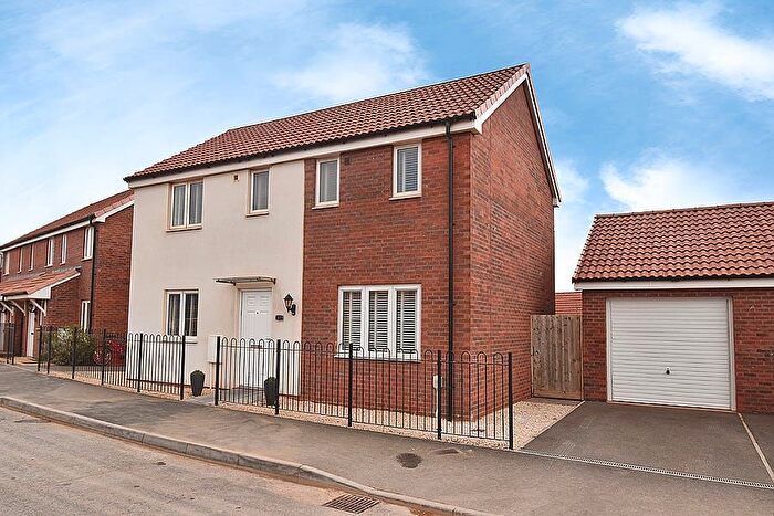 3 Bedroom Detached House For Sale In Basil Way, Hill Barton Vale, Exeter, EX1