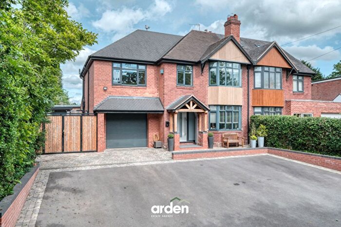 4 Bedroom Semi Detached House For Sale In St. Godwalds Road, Bromsgrove, B60
