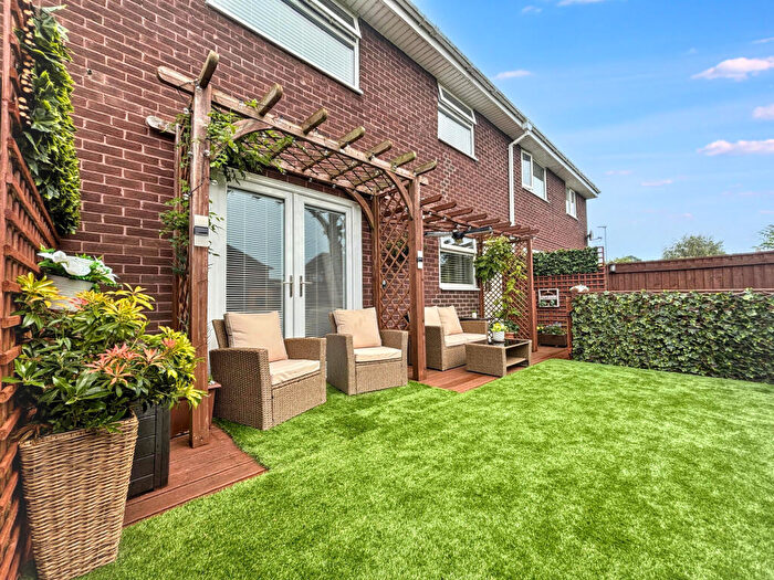 3 Bedroom Terraced House For Sale In Red House Farm Estate, Bedlington, Northumberland, NE22