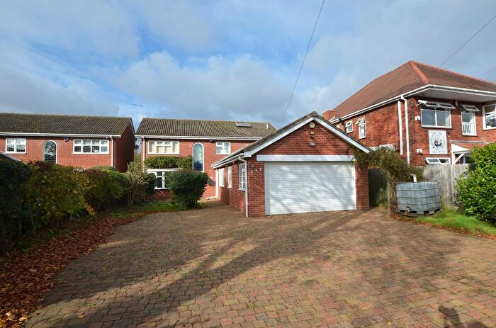 4 Bedroom Detached House To Rent In Eastfield Road, Peterborough, PE1