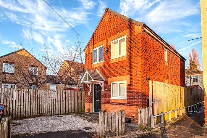 3 Bedroom Detached House For Sale In Ainsley Street, Newton Heath, Manchester, M40