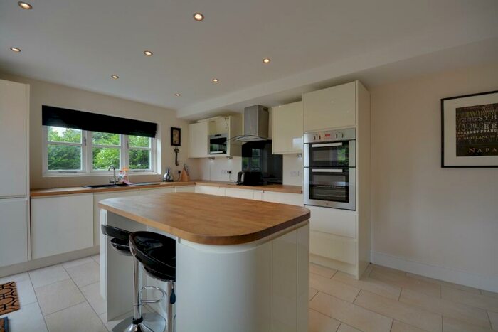 4 Bedroom Barn Conversion To Rent In Warmingham Grange, Warmingham, CW11