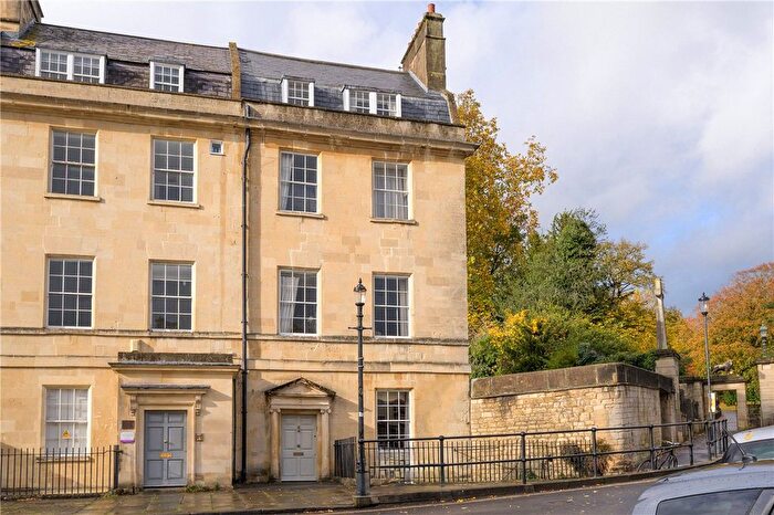 5 Bedroom End Terrace House For Sale In Queens Parade, Bath, Somerset, BA1