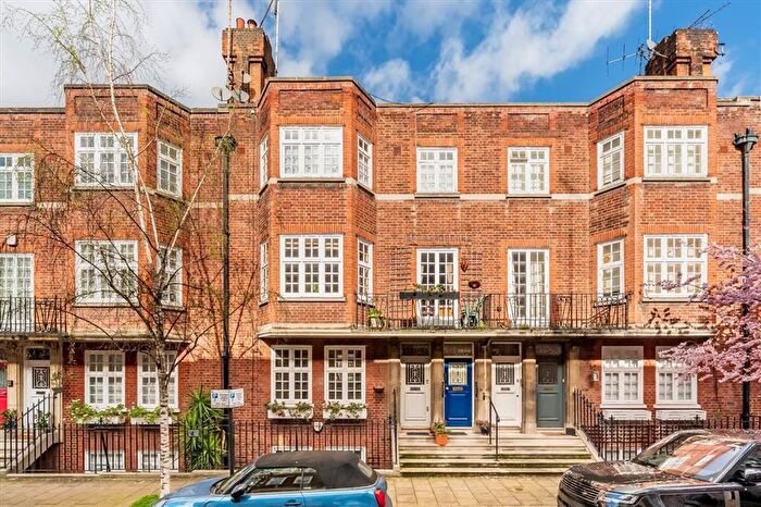 2 Bedroom Flat To Rent In De Walden Street, Marylebone, W1G