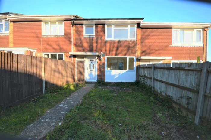 3 Bedroom Terraced House To Rent In Eton Place, Farnham, Surrey, GU9