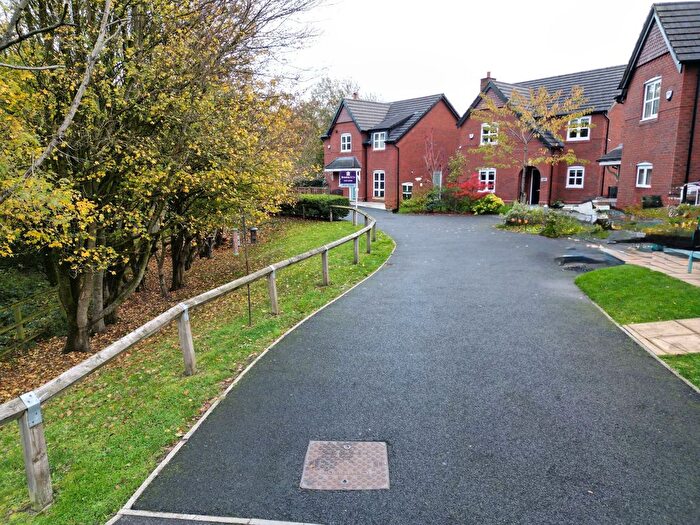 4 Bedroom Detached House For Sale In Range Drive, Standish, WN6