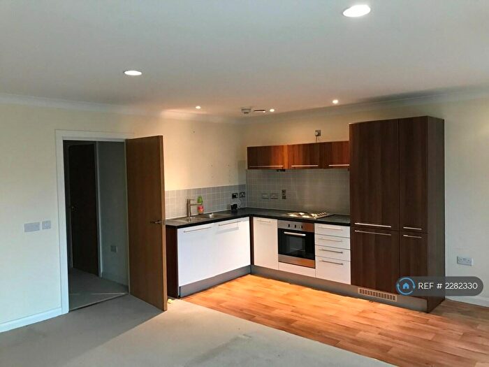 2 Bedroom Flat To Rent In City Walk Apartments, Birmingham, B1