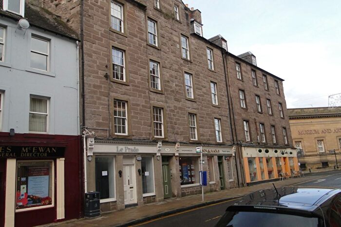 2 Bedroom Flat To Rent In , George Street, Perth, PH1