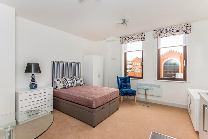 Apartment To Rent In The Chambers, East Street, Reading, RG1