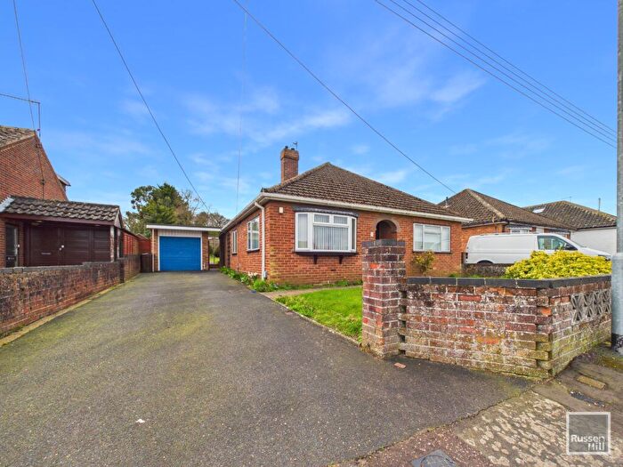 3 Bedroom Detached Bungalow For Sale In Hawthorn Road, New Costessey, NR5