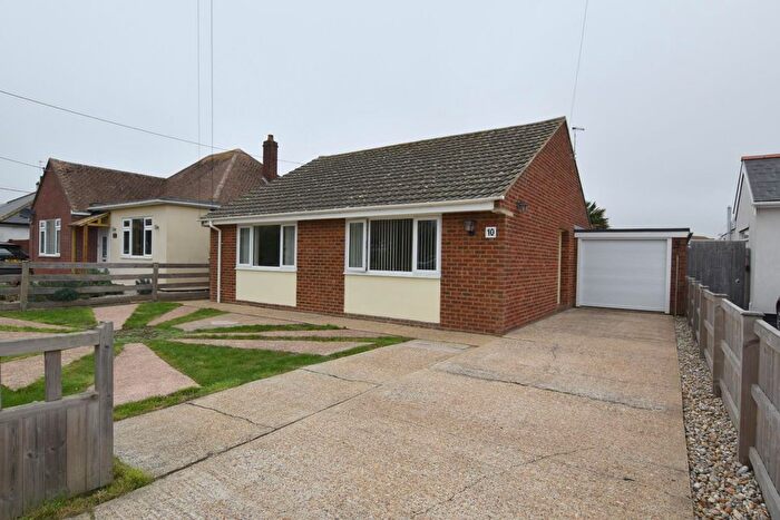 2 Bedroom Bungalow For Sale In Cobsden Road, St. Marys Bay, Romney Marsh, TN29