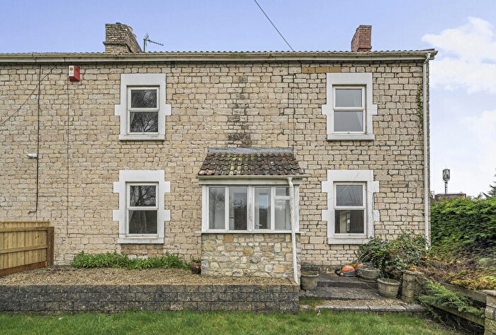 4 Bedroom Semi-Detached House For Sale In Frome Road, Radstock, Somerset, BA3