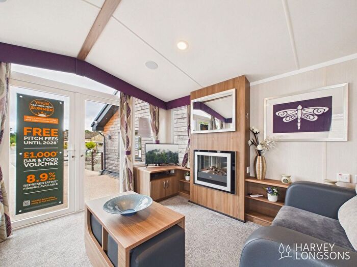 3 Bedroom Park Home For Sale In Tosside, Skipton, BD23