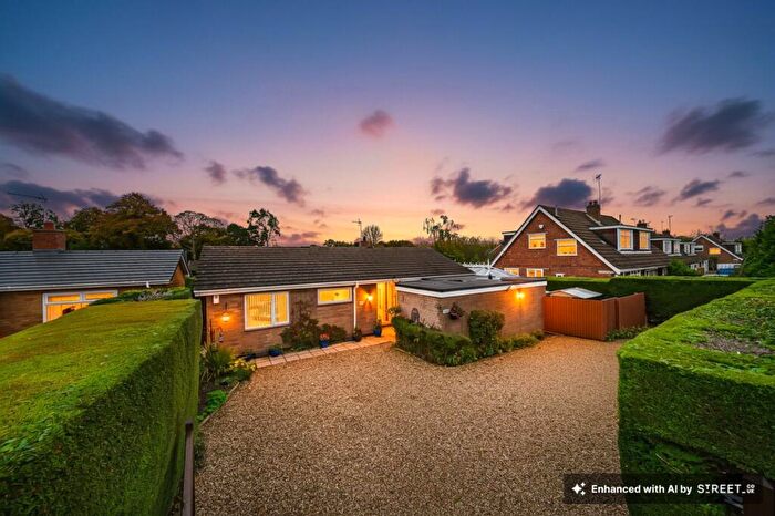 2 Bedroom Detached Bungalow For Sale In Riddings Lane, Hartford, CW8