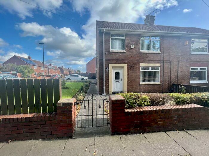 3 Bedroom Semi-Detached House To Rent In Denbigh Avenue, Wallsend, NE28