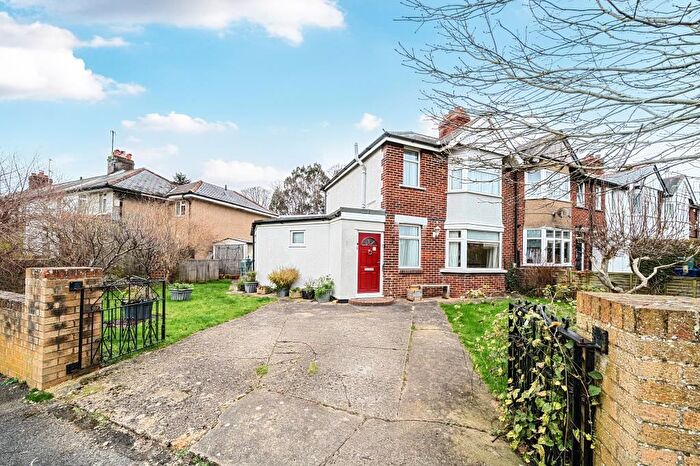 3 Bedroom Semi Detached House For Sale In Campbell Road, Oxford, OX4