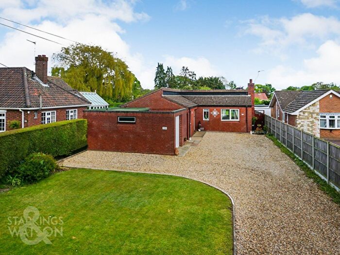 2 Bedroom Detached Bungalow To Rent In The Street, Poringland, Norwich, NR14