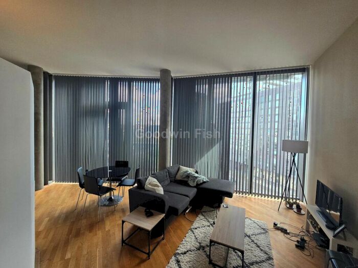 Apartment To Rent In Abito Plus, Greengate, Manchester, M3