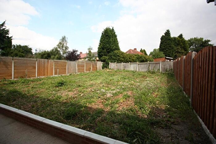 2 Bedroom Semi-Detached House To Rent In Grange Crescent, Thurnscoe, S63