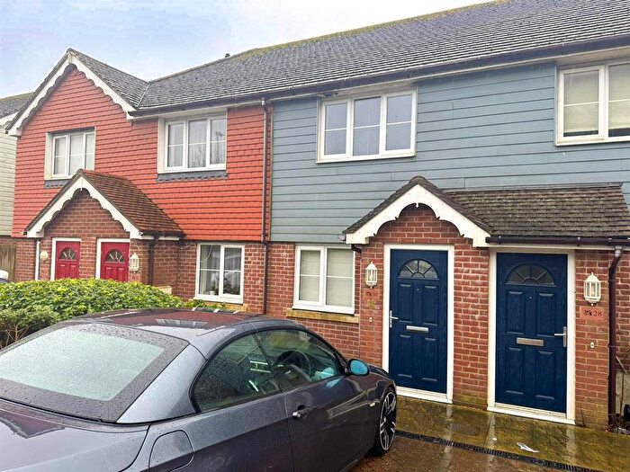 2 Bedroom Terraced House For Sale In The Cheviots, Hastings, TN34