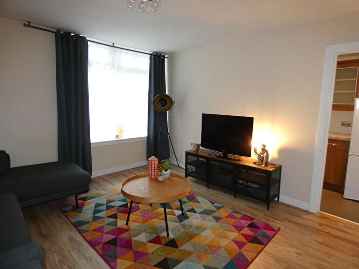2 Bedroom Flat For Sale In Urquhart Road, Aberdeen, AB24