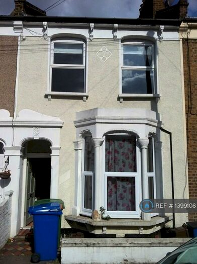 5 Bedroom Terraced House To Rent In Kincaid Road, London, SE15