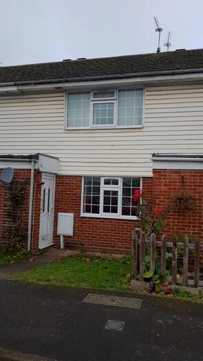 3 Bedroom Terraced House To Rent In Torridge Road, Langley SL3