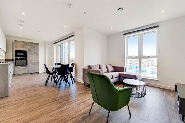 2 Bedroom Apartment To Rent In Fresh Wharf Road, Barking, Essex, IG11