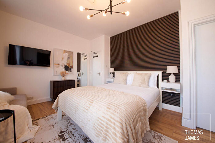 1 Bedroom Flat To Rent In Sidney Avenue, London, N13