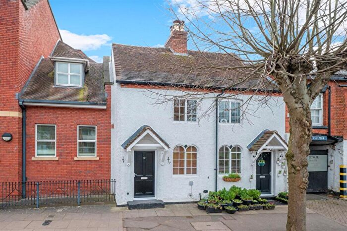 2 Bedroom Cottage To Rent In High Street, Henley-In-Arden, Warwickshire, B95