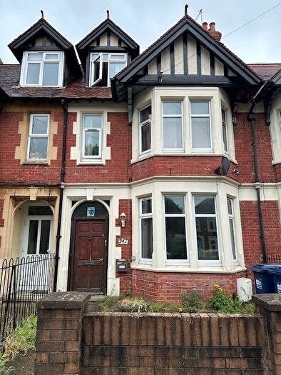 6 Bedroom Semi-Detached House To Rent In Cowley Road, Oxford, OX4