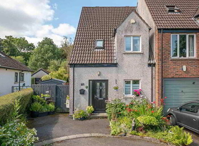 3 Bedroom TownHouse For Sale In A Gilnahirk Road, Belfast, BT5