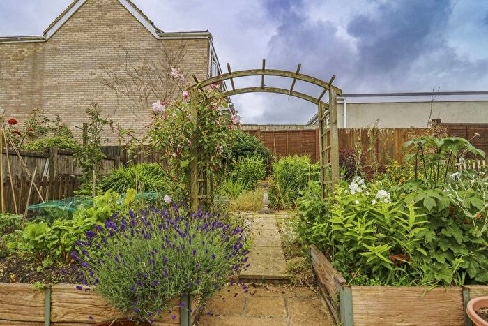 2 Bedroom Bungalow For Sale In Moorcroft Road, Hutton Village, Weston-Super-Mare, BS24