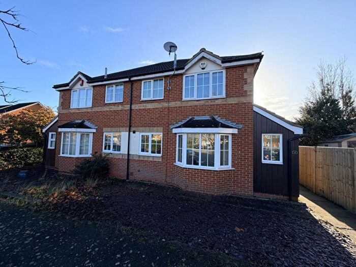 1 Bedroom End Of Terrace House For Sale In Dudley Close, Chafford Hundred, RM16