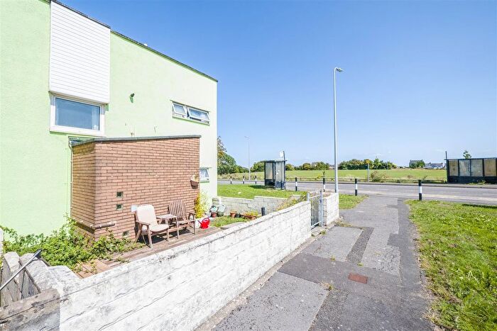 3 Bedroom End Terrace House For Sale In Michaelston Close, Barry, CF63