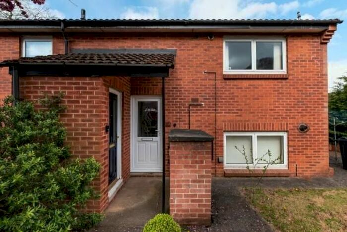2 Bedroom Maisonette To Rent In Acorn Drive, Belper DE56
