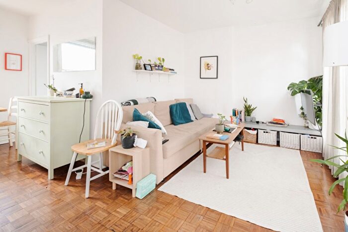 1 Bedroom Flat To Rent In Furlong Road, London, N7