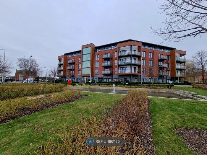 1 Bedroom Flat To Rent In Gubbins Lane, Harold Wood, RM3