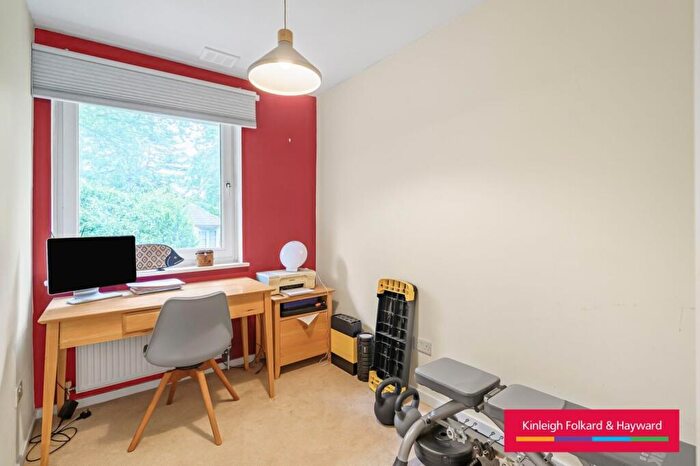 4 Bedroom House To Rent In Little Bornes, London, SE21