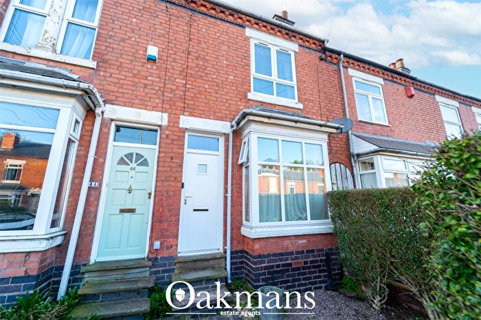 2 Bedroom Terraced House For Sale In Thimblemill Road, Smethwick, West Midlands, B67