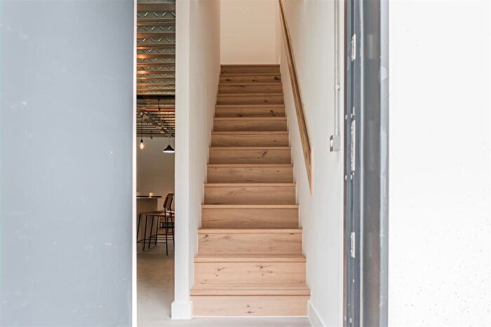 2 Bedroom Duplex To Rent In District Lofts, Climate Innovation District, LS9