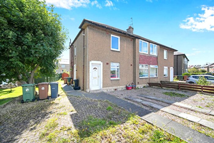 2 Bedroom Flat For Sale In Colinton Mains Road, Colinton Mains, Edinburgh, EH13