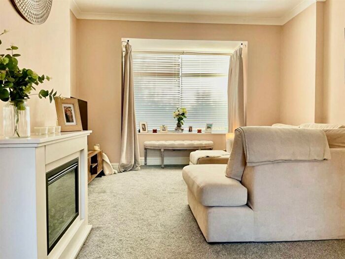 2 Bedroom Terraced House For Sale In Blackpool Road, Ashton-On-Ribble, Preston, PR2