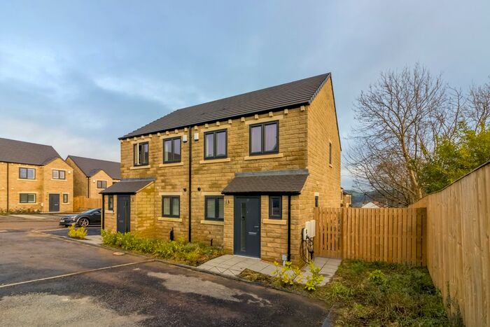 3 Bedroom Semi-Detached House To Rent In Helme Fold, Meltham, Holmfirth, HD9