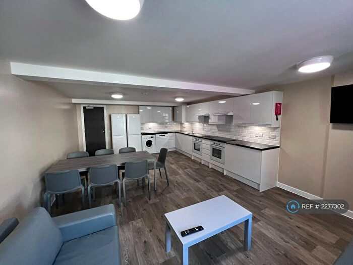 7 Bedroom Flat To Rent In Stokes Croft, Bristol, BS1