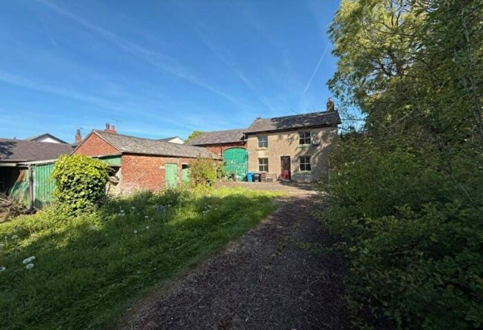 3 Bedroom Farm House For Sale In High Street, PR4